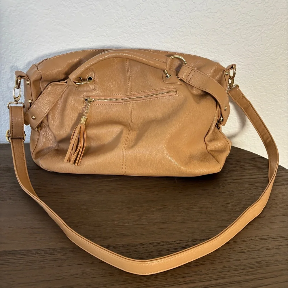 Elegant Camel Tan Shoulder Bag